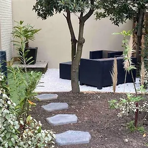  Appartement Equipe En Rez De Jardin